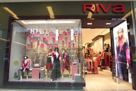 Riva Fashion: Shop Womens Clothes and。